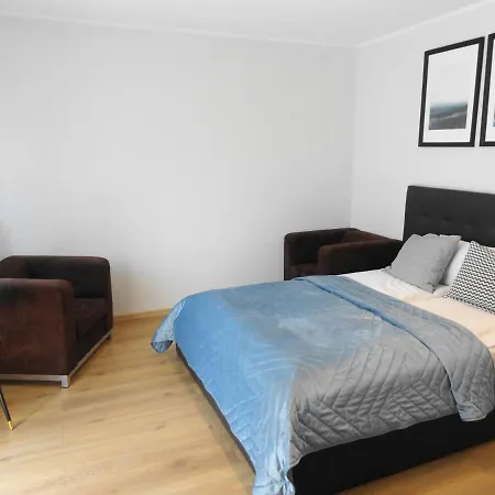 5 Min Do Centrum Koneser, Blisko Dworzec Wschodni By Visitwarsaw